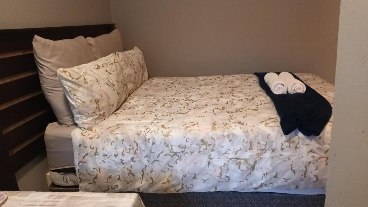 Bertha'S Place Apartment Pretoria Ngoại thất bức ảnh