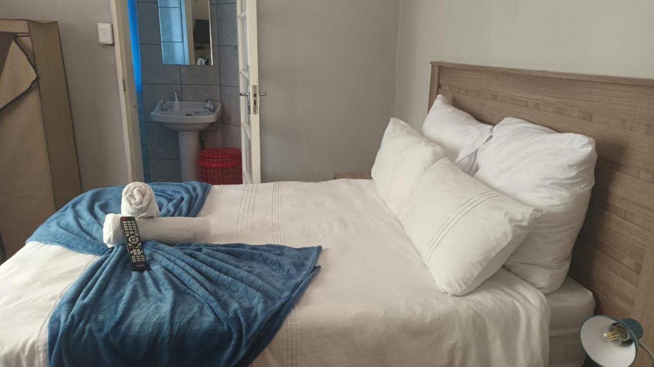 Bertha'S Place Apartment Pretoria Ngoại thất bức ảnh